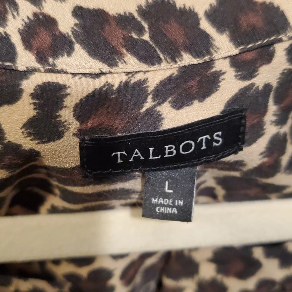 Talbots Long Sleeve Leopard Print Popover Blouse Animal Print - Picture 4 of 5